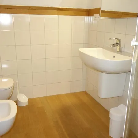 Molteni, Di Fiemme, * فارينا